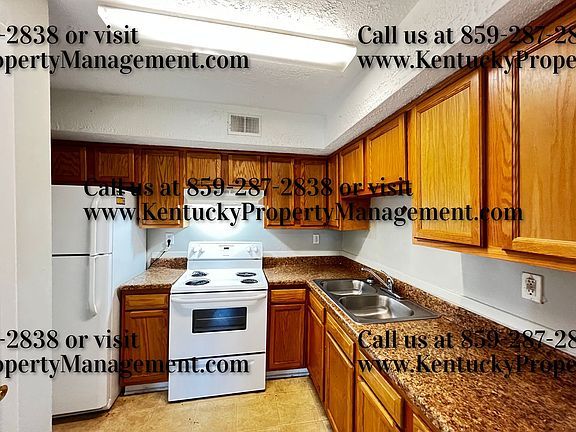 4th image of 1854 Augusta Dr APT 35