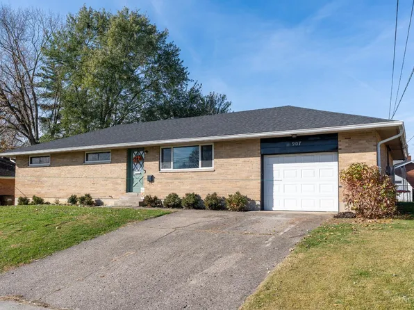 907 Birchwood Dr, Lebanon, OH 45036