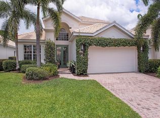 1733 Marsh Run, Naples, FL 34109
