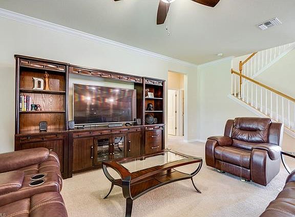 5th image of 11027 Cherry Laurel Dr