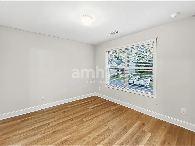 1200 Victoria Walk Ln — Photo 19