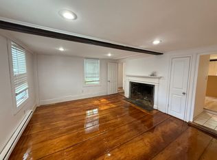 171R Pleasant St APT 1, Marblehead, MA 01945