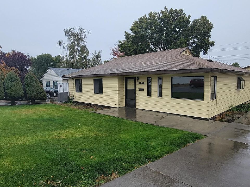 2nd image of 2003 Van Giesen St