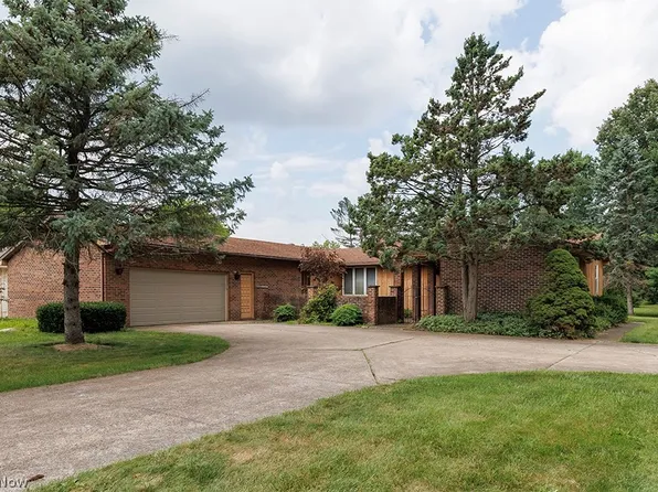 43254 Dellefield Rd, Elyria, OH 44035