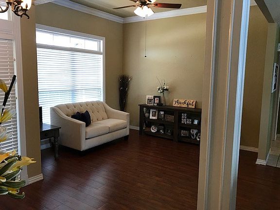 5th image of 238 Pine Meadow Dr