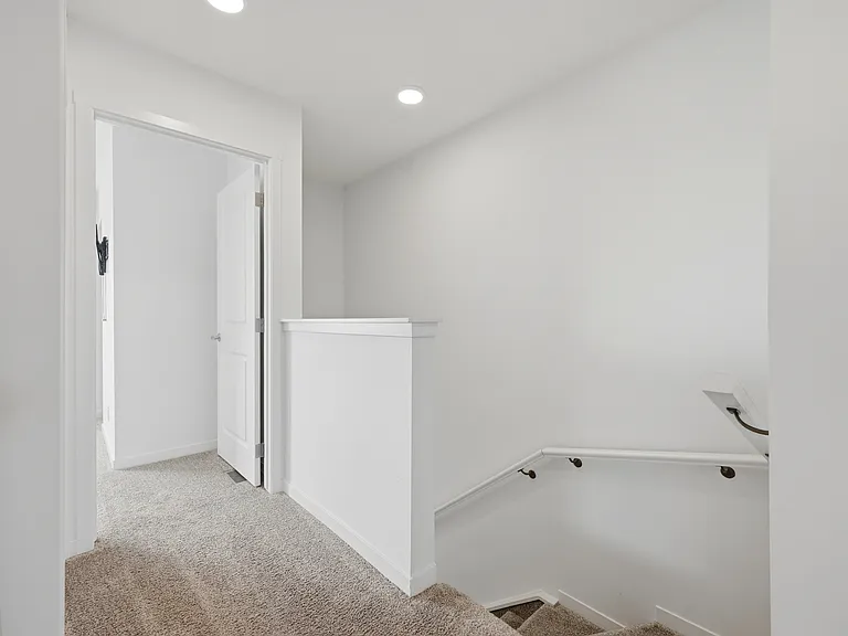 880 Cornerstone Blvd NE #880 — Photo 20