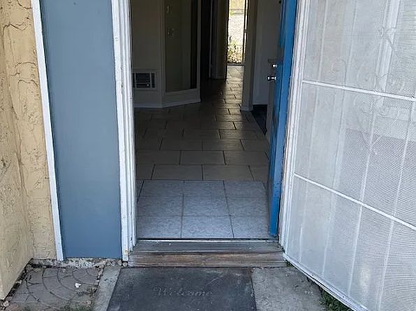 12616 Lakeshore Dr APT 39