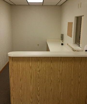 Receptionist