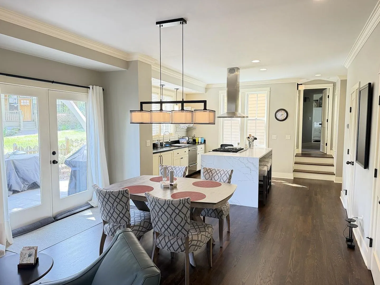 Charming Furnished Home in Roche Harbor Resort — Photo 3