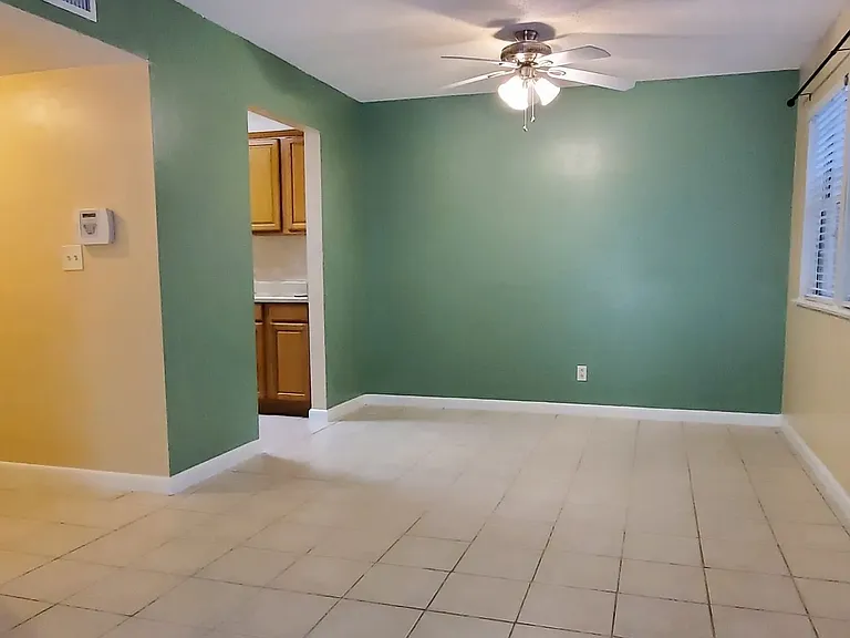 6519 W Newberry Rd #508 — Photo 8