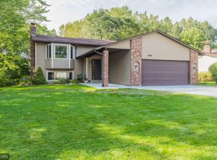 4788 Beacon Hill Rd, Eagan, MN 55122