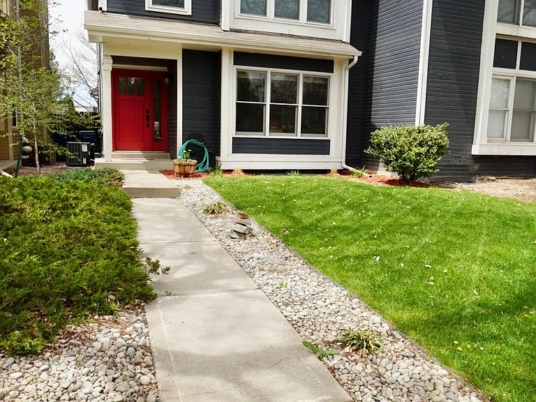 2363 S Jamaica St — Photo 2
