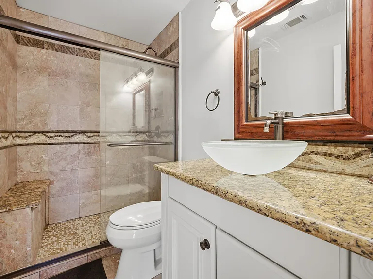 956 Copper Stone Cir — Photo 32