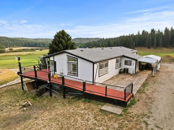 10505 E Big Meadows Rd, Chattaroy, WA 99003