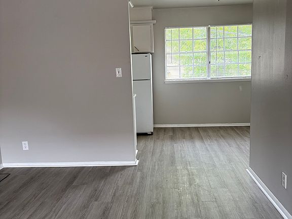 5th image of 1735 S Peoria Ave APT 14