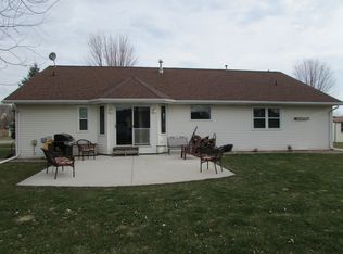 2095 Minnie Ln, Green Bay, WI 54313