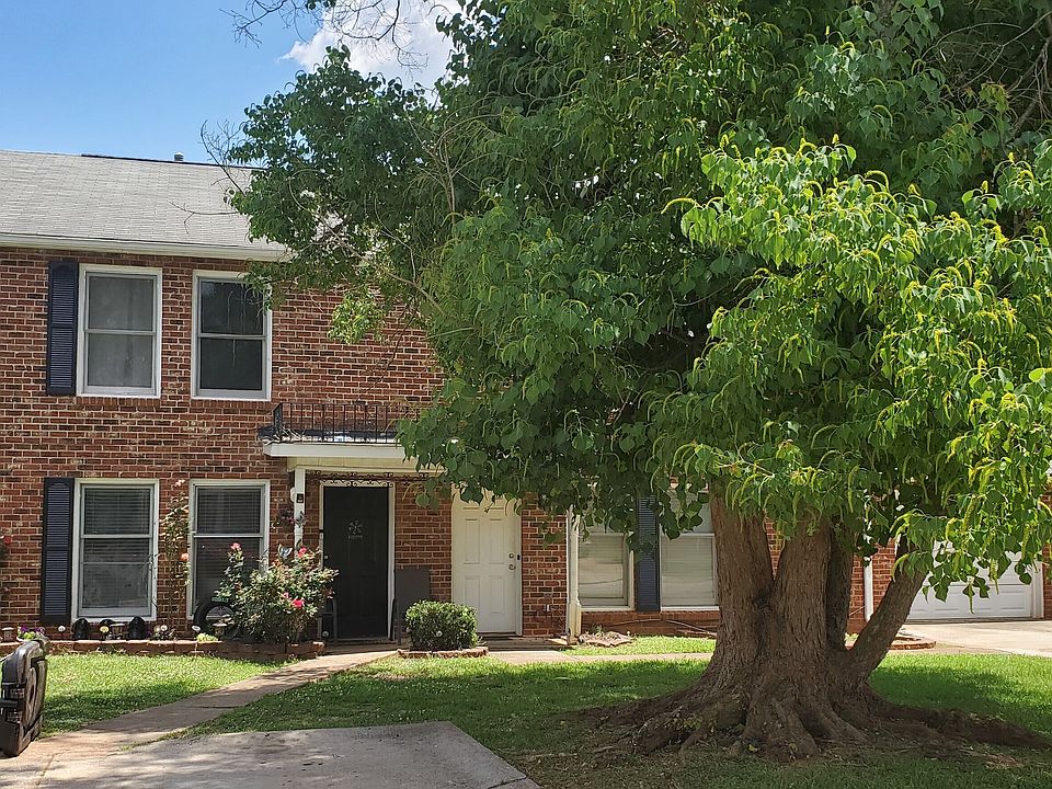 1st image of 2793 Country Ct SE #A & B