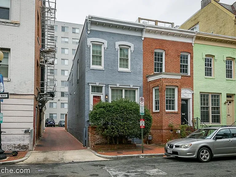 1421 Hopkins St NW — Photo 34
