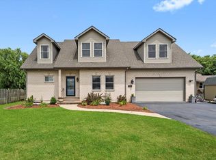 117 E Francis Rd, New Lenox, IL 60451