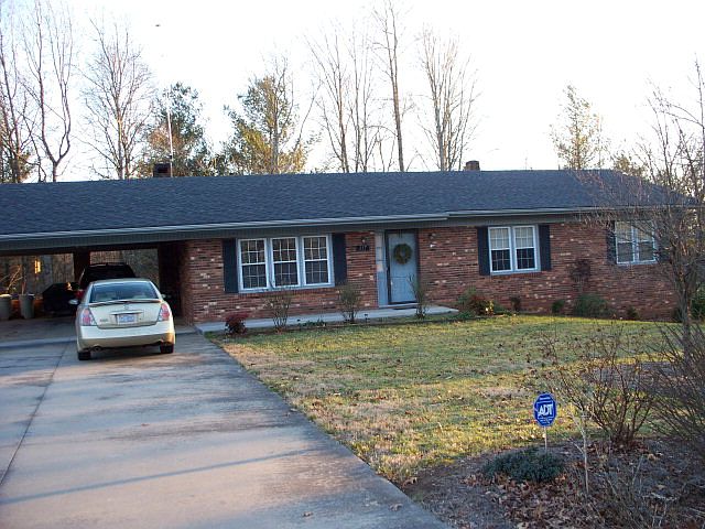 1st image of 317 Monticello Dr