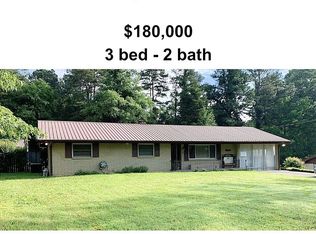 238 Charlotte Dr NW, Dalton, GA 30721