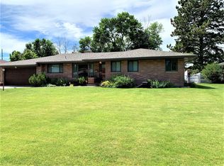 1708 Meadowlark Dr, Great Falls, MT 59404