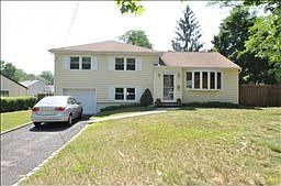 1st image of 17 Emerson Dr