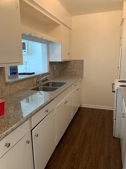 1st image of 705 N Main St APT J