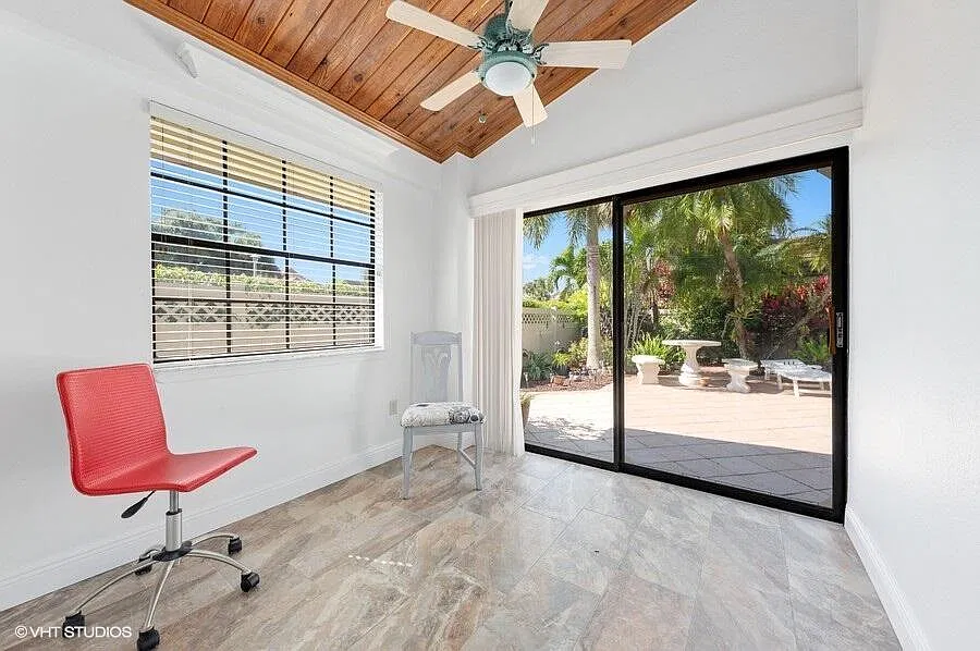 2 bed, 2.5 bath, 1728 sqft, $4,500 — Photo 3