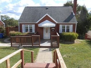 830 Agnew Rd, Pittsburgh, PA 15227