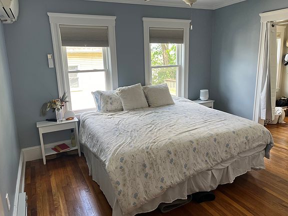 5th image of 14 Sylvia St APT 1