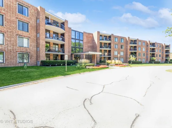 1505 E Central Rd Unit 105A, Arlington Heights, IL 60005