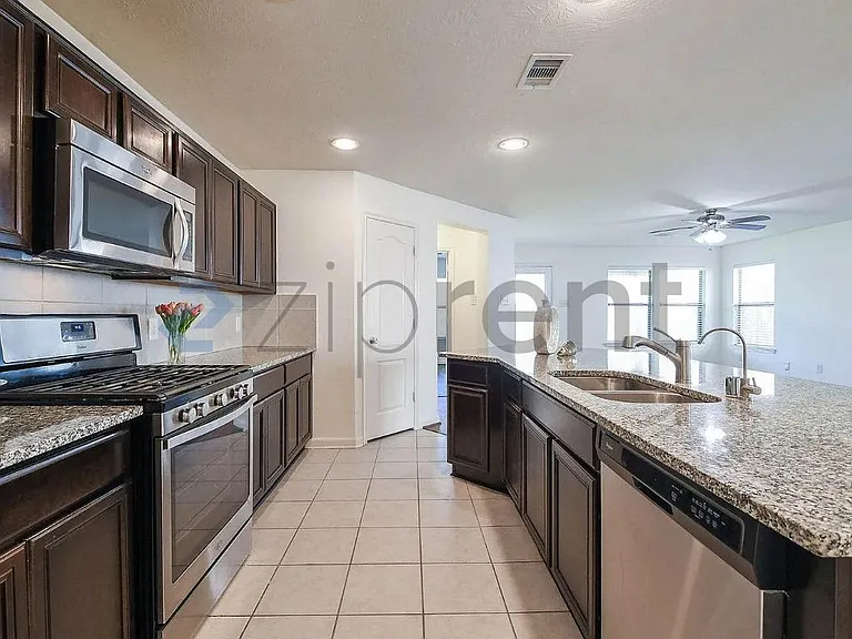 4218 Kendall Rock Ln — Photo 13