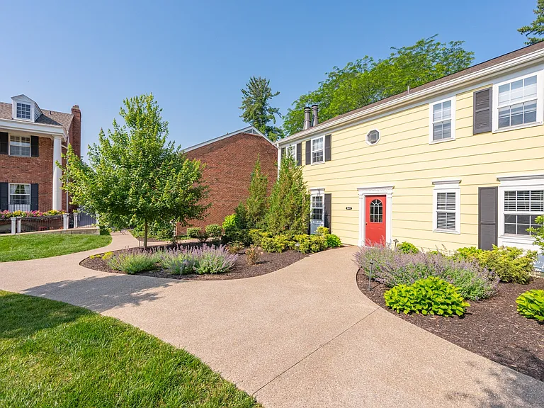 Indian Creek Apartments and Townhomes — Photo 115