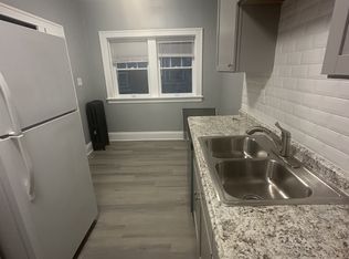 1442 W 101st St #3, Cleveland, OH 44102