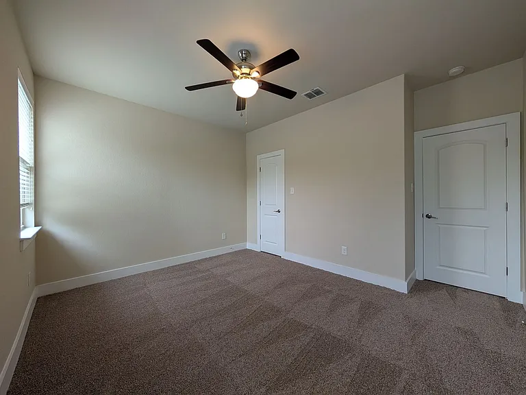 711 Gristmill Dr — Photo 29