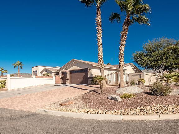 4th image of 3325 Sombrero Dr