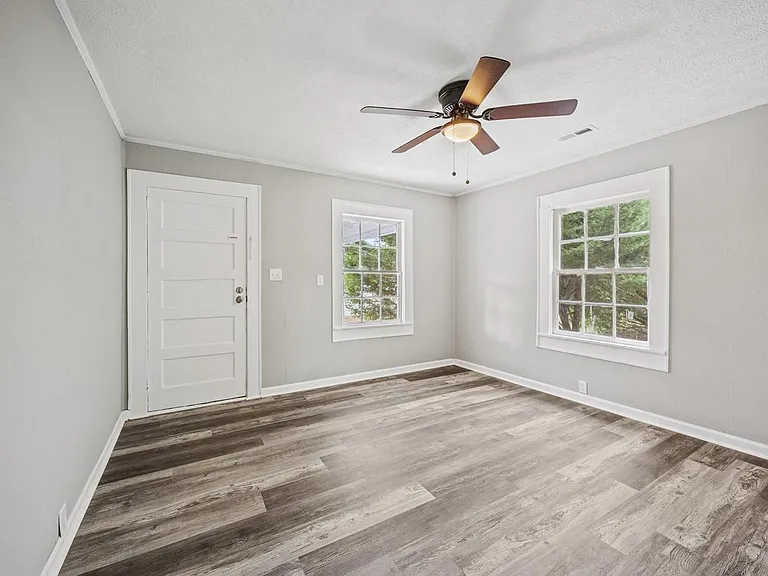 1601 Camden Rd — Photo 22