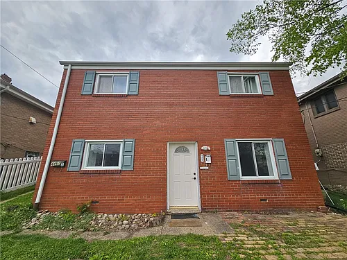 4461 Highridge St #2 Photo 1