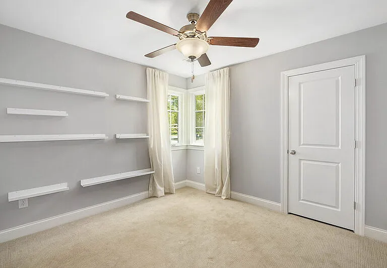 188 Silver Hill St — Photo 18