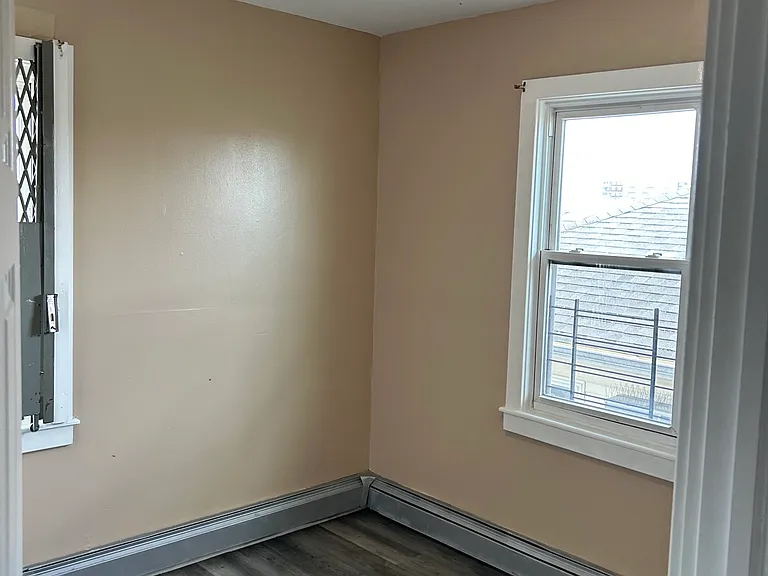 436 Beach 72 St #3 — Photo 6