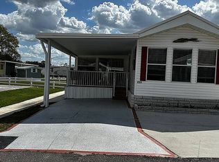 37811 Chancey Rd #225, Zephyrhills, FL 33541