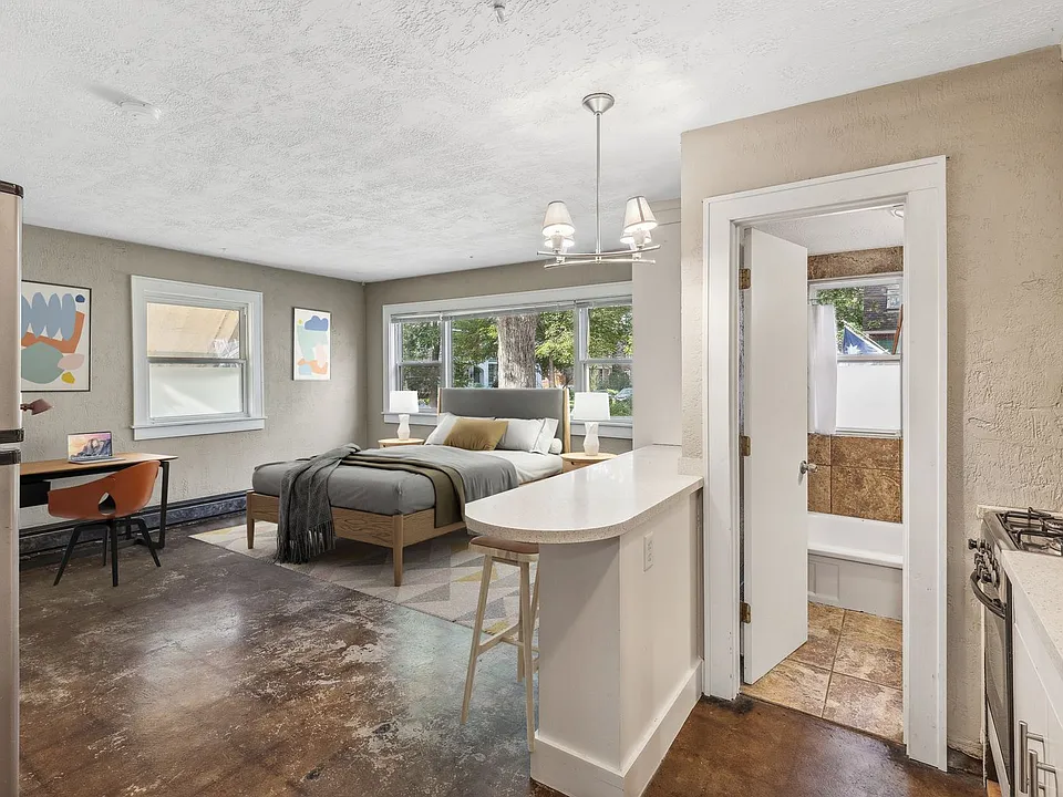 501 Ashland Ave