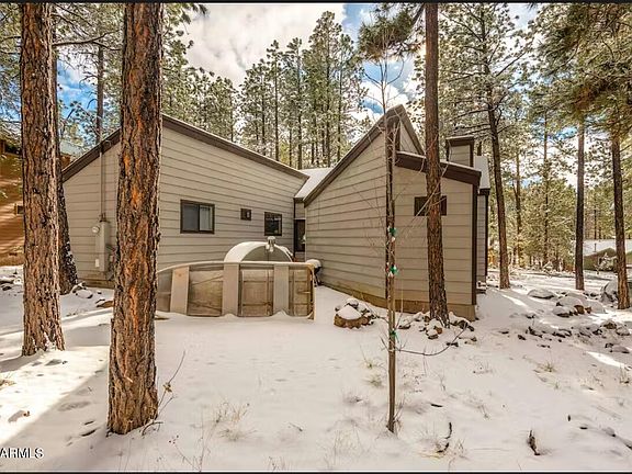3rd image of 2625 BLACK BEAR Lane