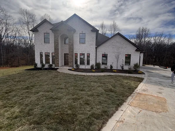421 Young Ln Lot 105, Pleasant View, TN 37146