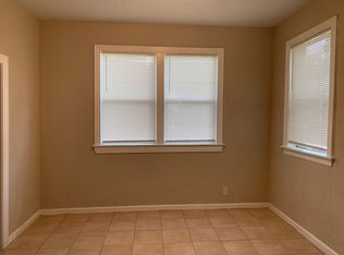 9074 Adams Ave, Jacksonville, FL 32208