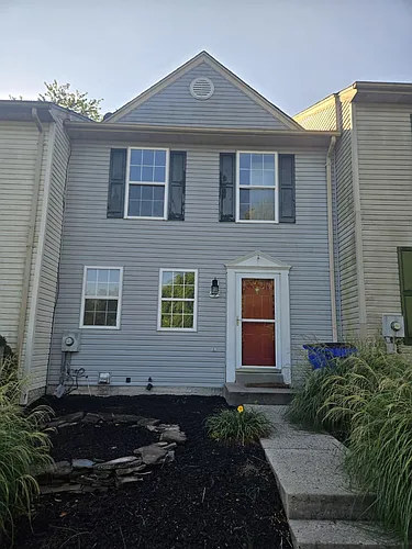 5 Warthens Way Photo 1
