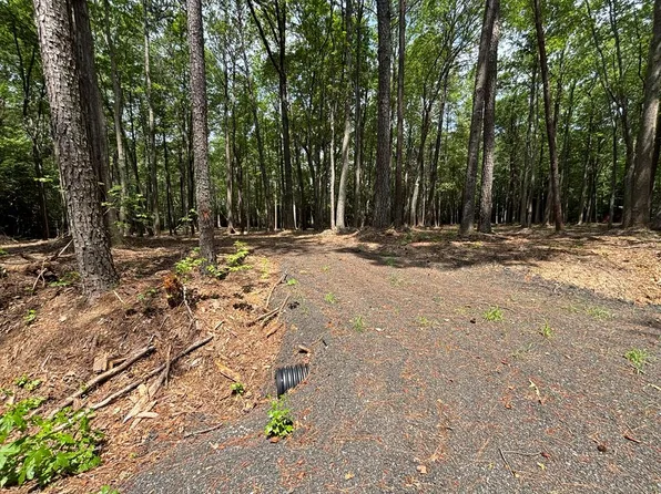 9 Harmony Hills Cir, Heathsville, VA 22473