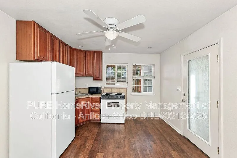 1 bed, 1.0 bath, 600 sqft, $1,695 — Photo 4