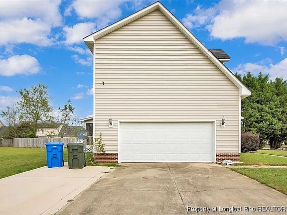 3rd image of 8328 Hurrican Ln